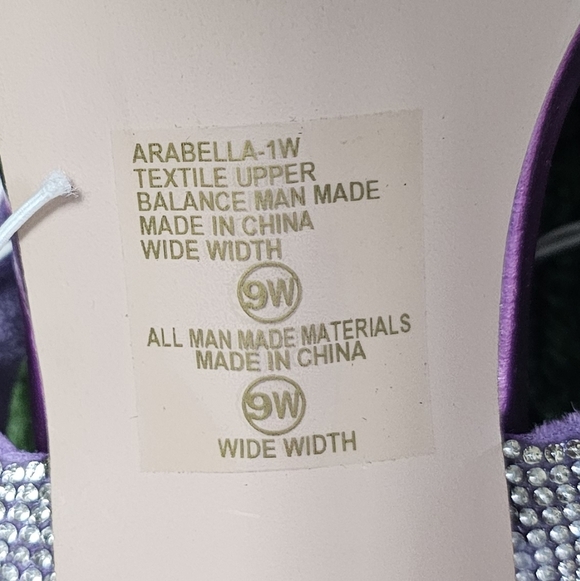 CHASE & CHLOE | ARABELLA EMBELLISHED DOUBLE STRAP METALLIC HEELS - NWOT! - Picture 16 of 16